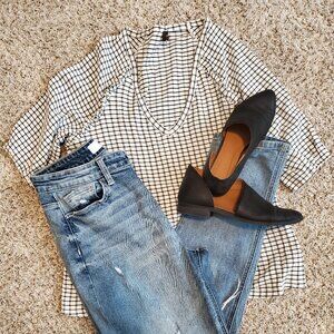 Vervet Blue Distressed Denim Sz. 28